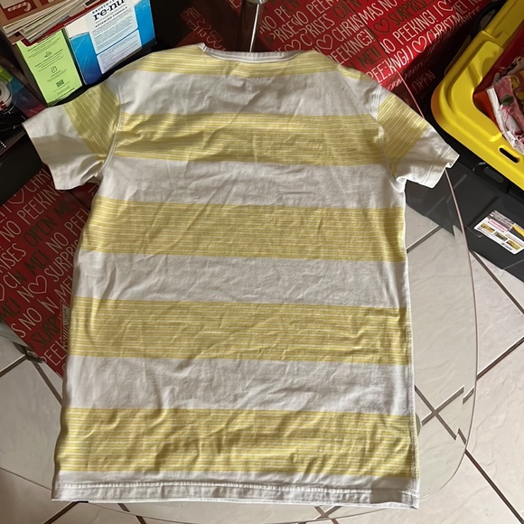 MEN’s American Eagle Outfitter Tee in size SMALL - Picture 4 of 4